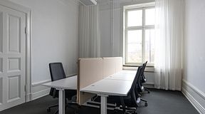 room-https://storage.googleapis.com/yta-storage/file_uploads/image/serviced_office_room/2020-11-16/Torsgatan%2026%20-%20Kontor%2012.jpg-1