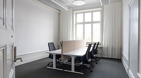 room-https://storage.googleapis.com/yta-storage/file_uploads/image/serviced_office_room/2020-11-16/Torsgatan%2026%20-%20Kontor%2013.jpg-0