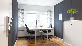 room-https://storage.googleapis.com/yta-storage/file_uploads/image/serviced_office_room/2021-04-12/Rum414.jpg-0