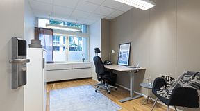room-https://storage.googleapis.com/yta-storage/file_uploads/image/serviced_office_room/2021-04-12/Rum439.jpg-0