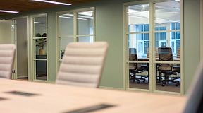 room-https://storage.googleapis.com/yta-storage/file_uploads/image/serviced_office_room/2022-03-17/Flex%20Office%203669-3677%2C%20pl%206%2C%20196%20kvm%207A%20Posthuset%20%283%29.jpg-1