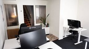 room-https://storage.googleapis.com/yta-storage/file_uploads/image/serviced_office_room/2025-06-12/kOMNihEB.jpeg-2