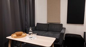 room-https://storage.googleapis.com/yta-storage/file_uploads/image/serviced_office_room/2025-08-26/uGH_w9QU.jpeg-0