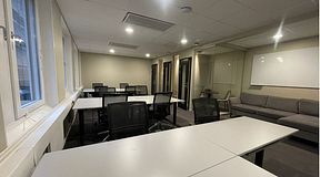 room-https://storage.googleapis.com/yta-storage/file_uploads/image/serviced_office_room/2025-12-10/K64-364-2.png-1