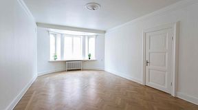 room-https://storage.googleapis.com/yta-storage/file_uploads/image/serviced_office_room/2026-03-16/Rum%202.0.jpg-2