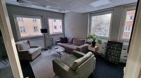 room-https://storage.googleapis.com/yta-storage/file_uploads/image/serviced_office_room/2026-03-23/335062868_1416485182429834_9004740037488160301_n.jpeg-1