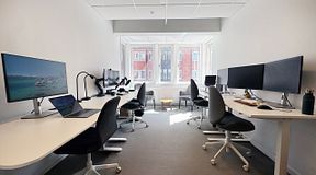 room-https://storage.googleapis.com/yta-storage/file_uploads/image/serviced_office_room/2026-05-20/Foto%202026-05-18%2014%2017%2054%20red.jpeg-0